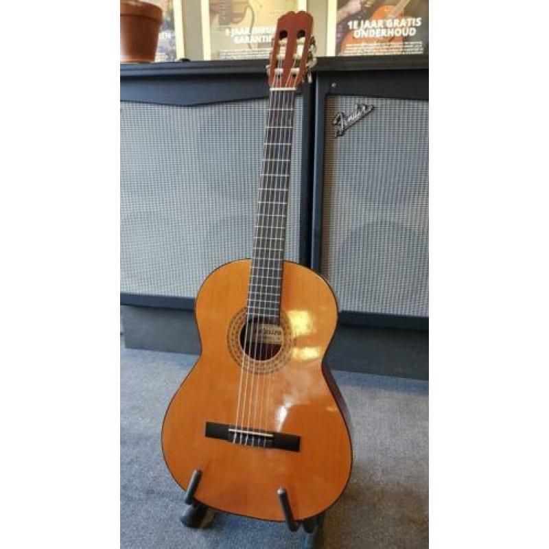 Admira Juanita E semi akoestische klassieke gitaar