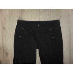 Mexx with mooi nieuw zwarte korten broek mt. 34