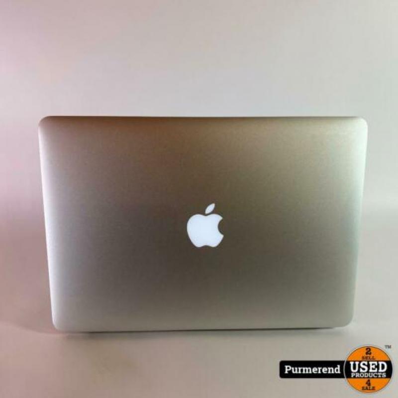 Macbook Air 13'' 2013 i5 4GB 128GB SSD | Lichtvlek in scherm
