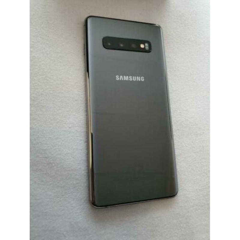 S10 Plus 1TB Ceramic Black en Watch SM-R800 Silver