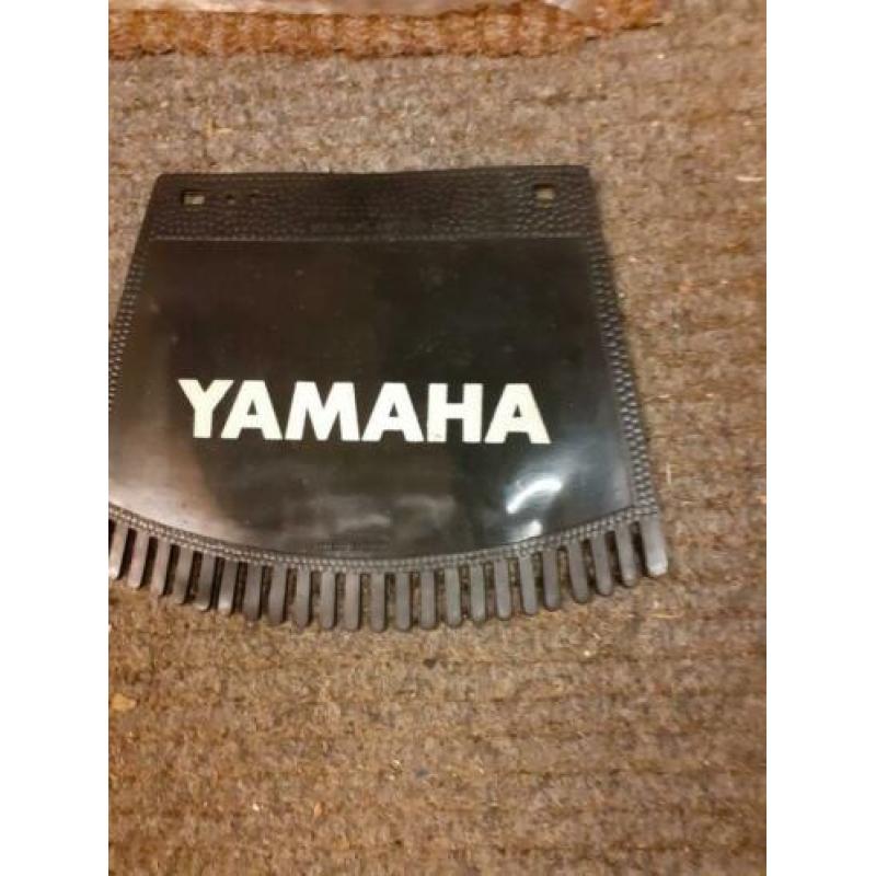 Tekoop spatlappen Yamaha fs1