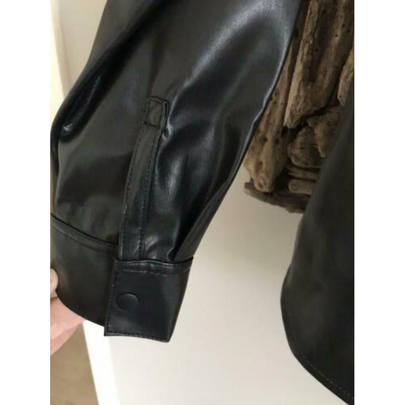 ?? Nieuwe imitatie leren blouse H&M 46 zwarte overhemdbloes