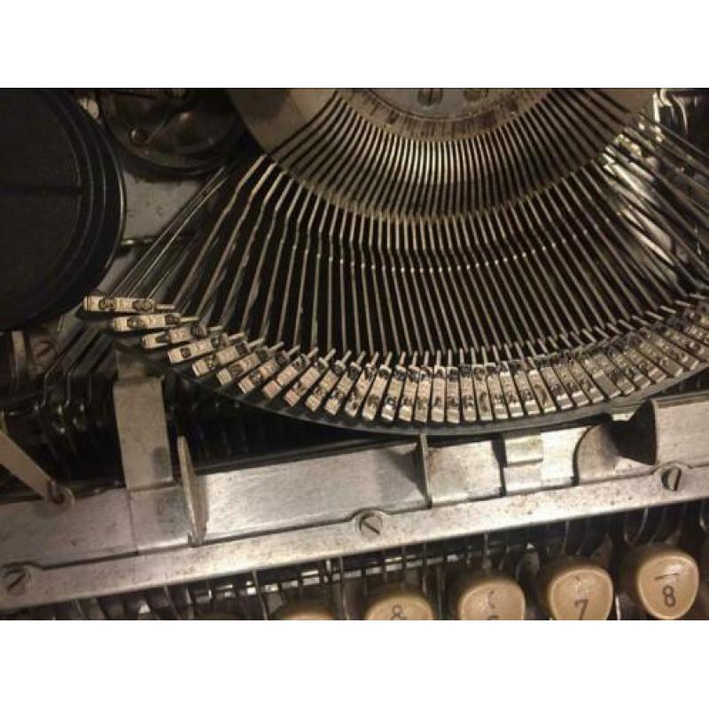 Triumph Tippa Typemachine,Vintage,perfecte staat,3Kleur,1962