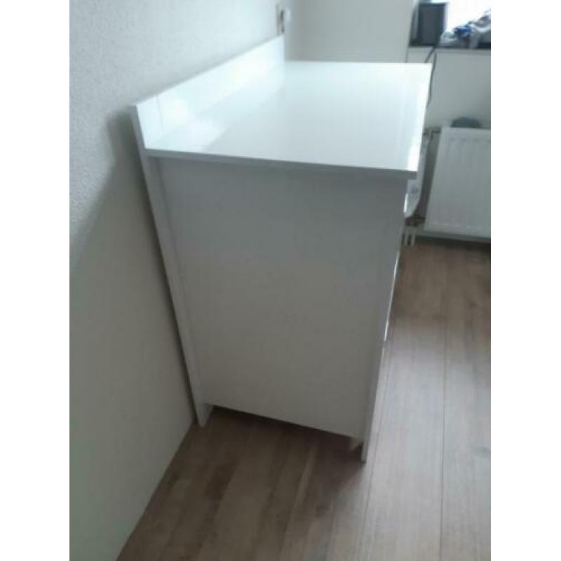 Commode en kledingkast