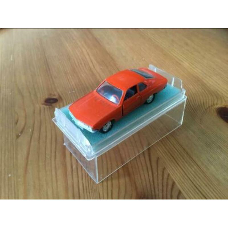 Schüco Opel Manta A 1/66
