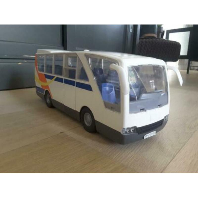 Playmobil bus met chauffeur en kinderen