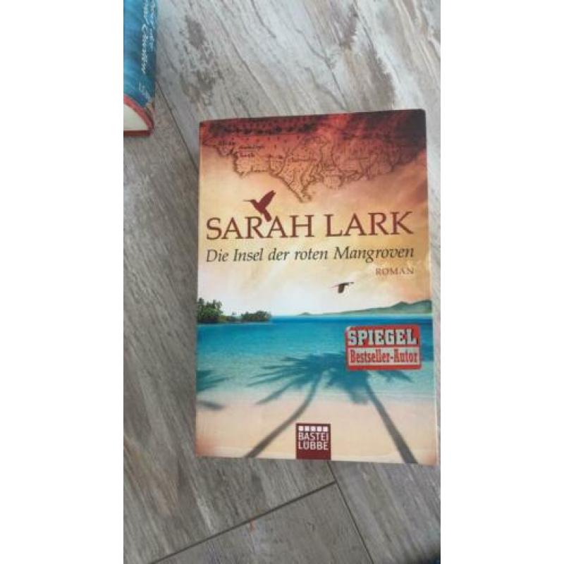 2 boeken van Sarah Larke ( series), Duitstalig