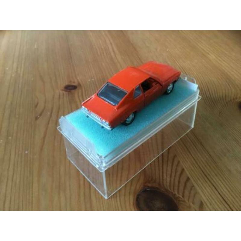 Schüco Opel Manta A 1/66