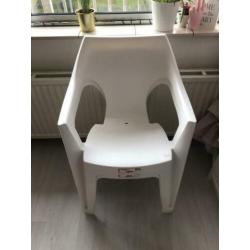 Allibert 2 nieuwe witte tuinstoelen