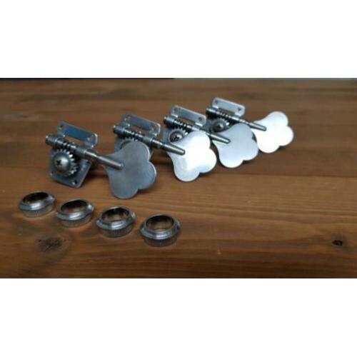 Reliced Fender/Squier VM Jazz Bass tuners, stem mechanieken