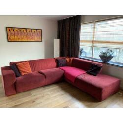 Ruime hoekbank incl. hocker en kussens
