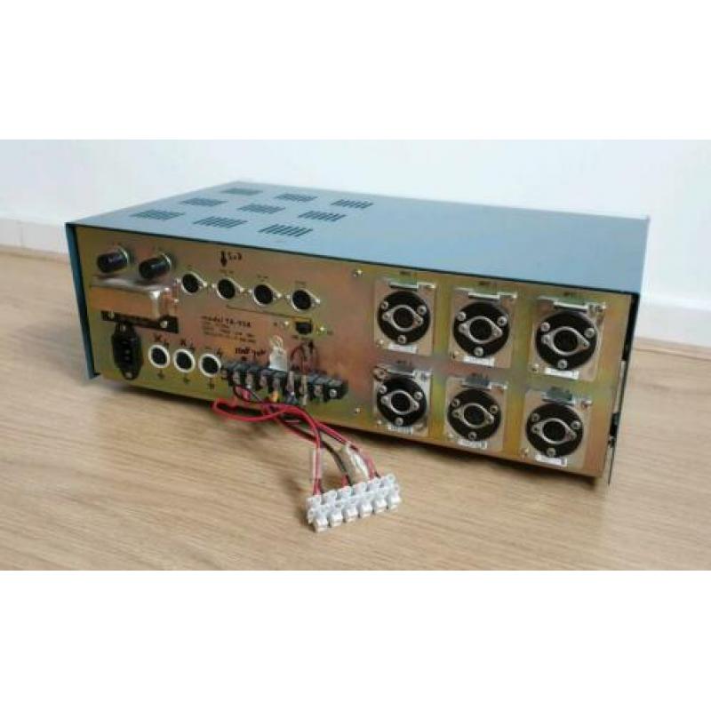 Goede professionele TAO versterker 6 kanaals 100WATT + kabel