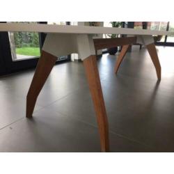 eettafel Lino van Oormerk Studio uit 2014