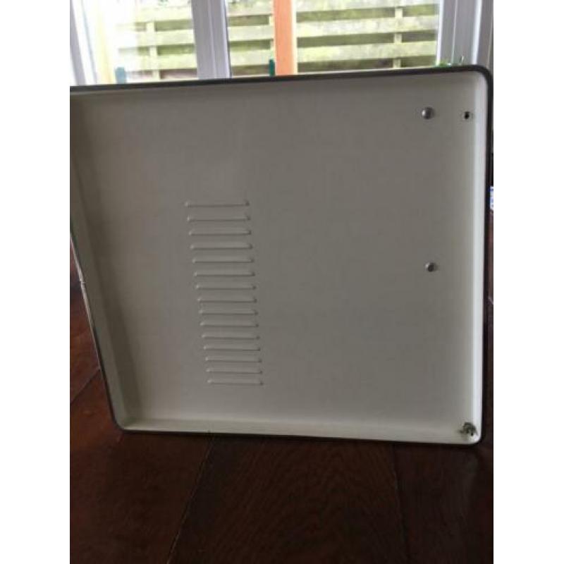 Retro brabantia broodtrommel rood wit met roosterplank erin