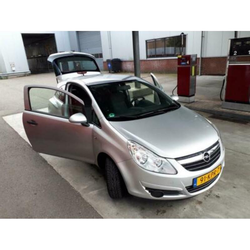 Opel Corsa 1.2-16V Selection 1 E EIGENAAR /NAP /APK 28-08-20