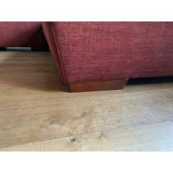 Ruime hoekbank incl. hocker en kussens