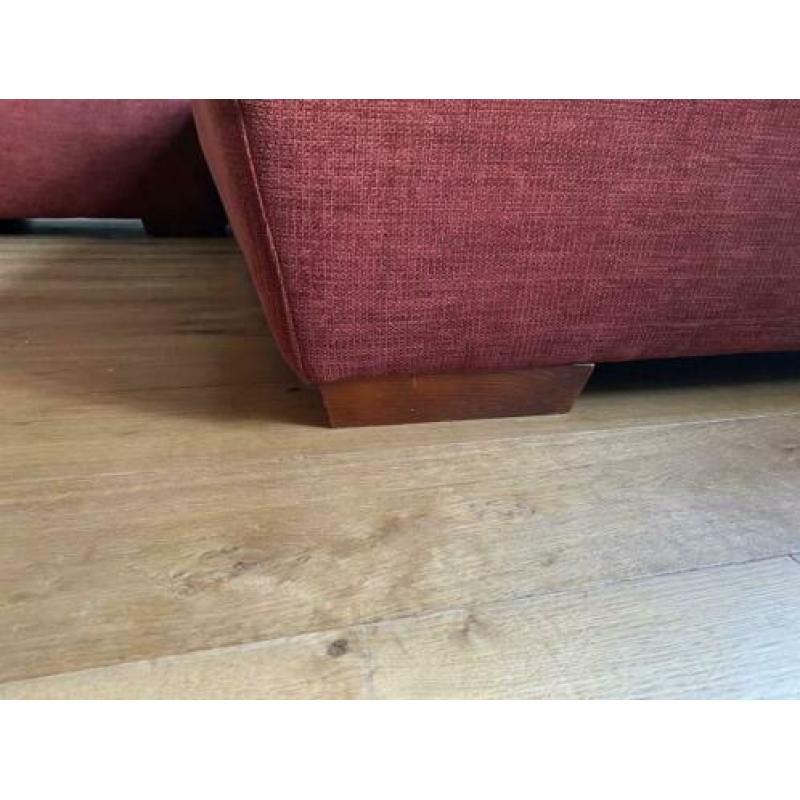 Ruime hoekbank incl. hocker en kussens