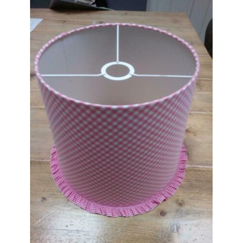 Te koop: prachtig mooi uitziende lamp. Onbeschadigd.