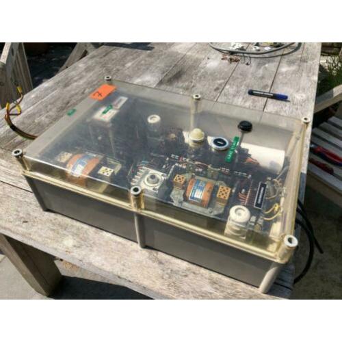 7. Eaton Holec Halyester pompbesturing / schakelkast +schema