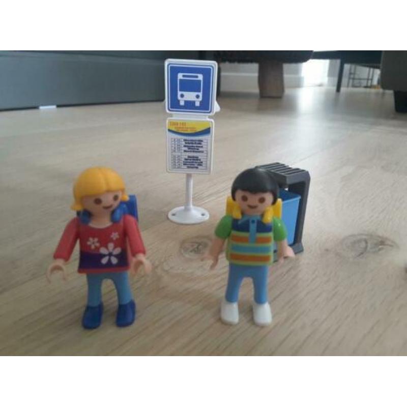 Playmobil bus met chauffeur en kinderen