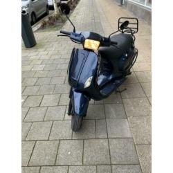 La Souris Vespelini S 2017 vespa s snor snorscooter