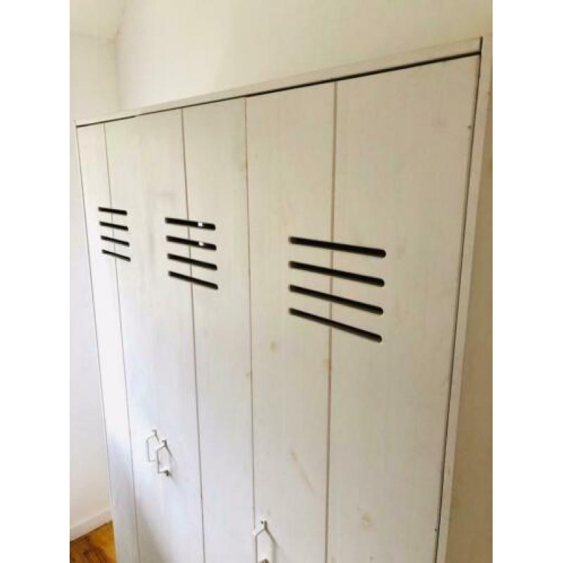 Nijhof Baarn 3 door connect lock cabinet