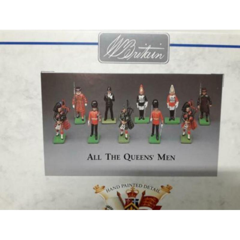 2 VERSCHILLENDE ENGELSE CEREMONIE SOLDATEN sets by W.BRITAIN