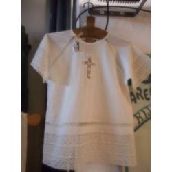 Brocante wit koorhemdje - koorkleed - misdienaarskleedje