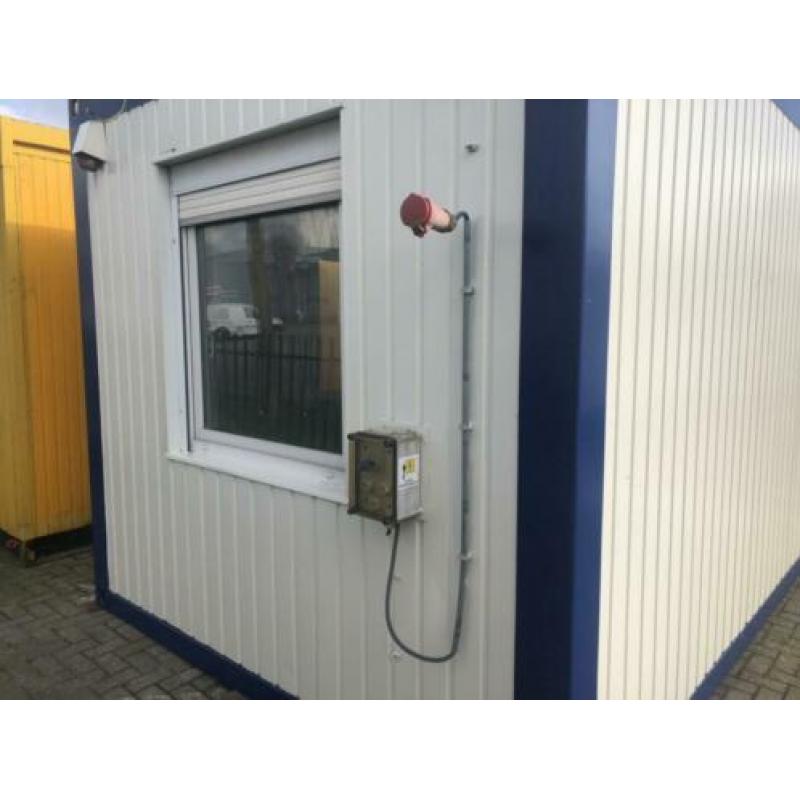 Kantoorunit met keuken en toilet
