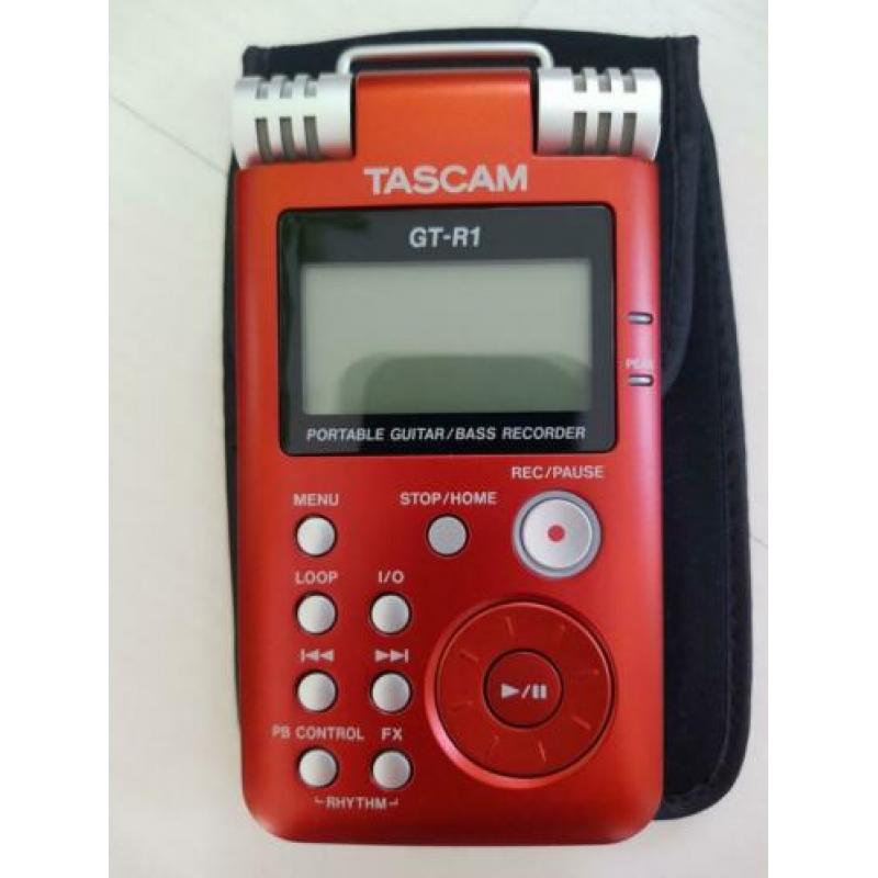 Tascam GT-R1 gitaar/bastrainer en recorder