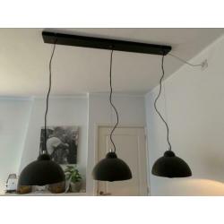 Industriële hanglampen eettafel