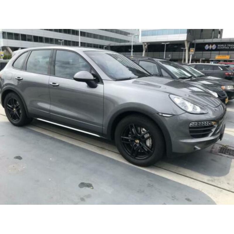 Porsche Cayenne S 2e eigenaar nieuwstaat 67.982 org. km