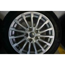 17 inch origineel Audi Q2 veelspaak design 215/55/R17