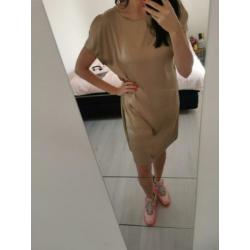 Marc Aurel. 100% polyester, glimmende look. Maat 44