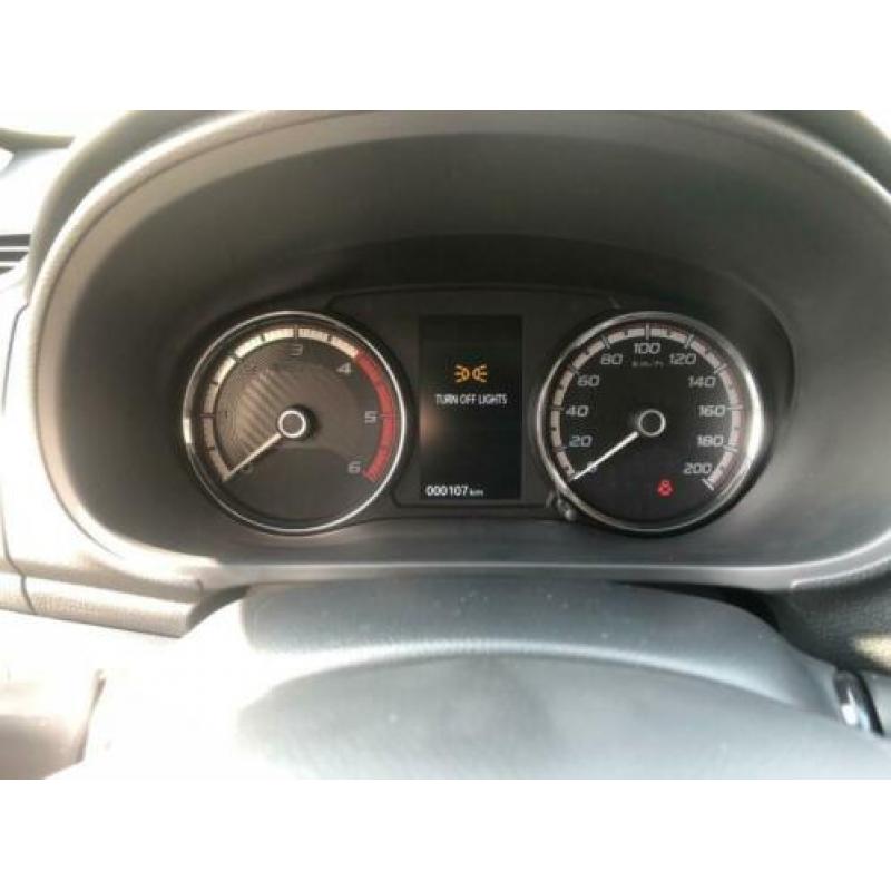 Mitsubishi L200 2.2 DI-D Club Cab Invite AIRCO/4WD /ELECTR P