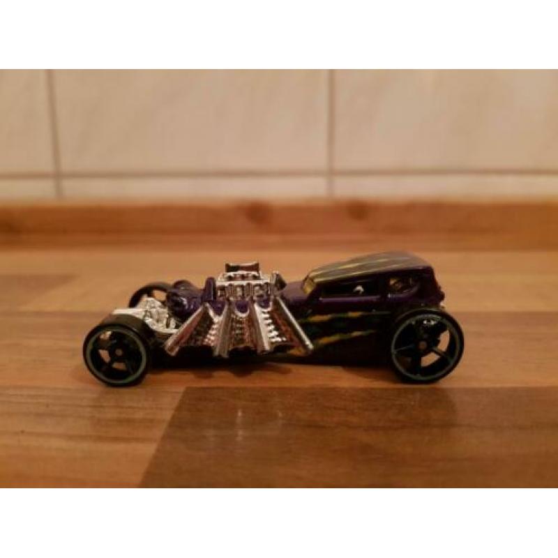 Hotwheels Street Creeper Paars