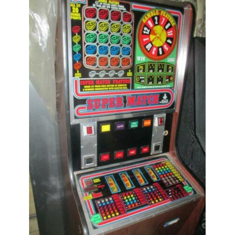 3 x fruitautomaat / gokkast