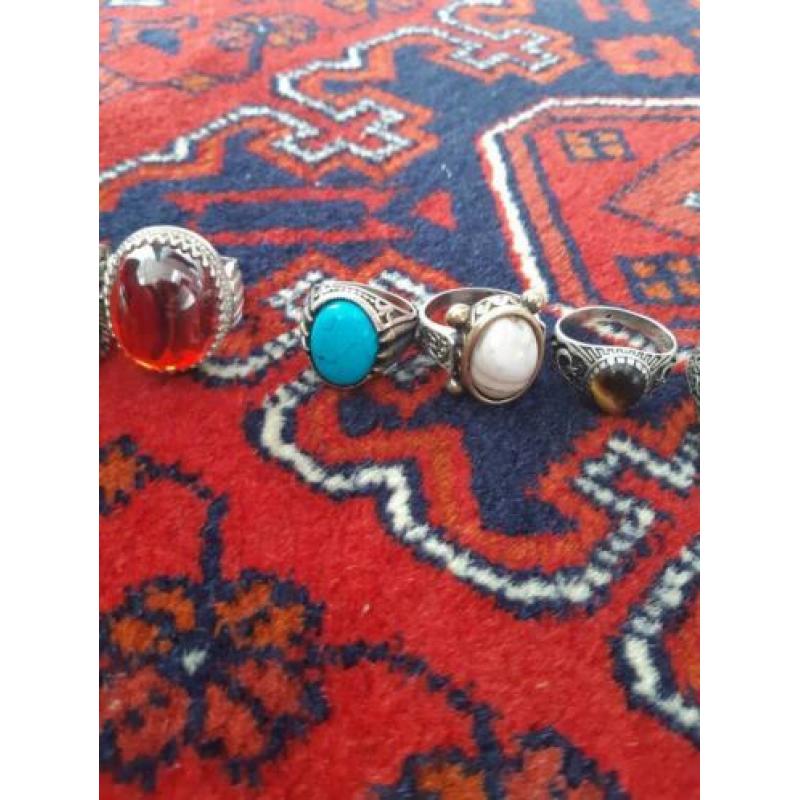 Edel steen agad turquoise.