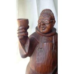 Hand gesneden houten monnnik