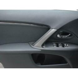 Toyota Avensis Wagon 1.8 Dynamic | Navi | Leder (bj 2014)