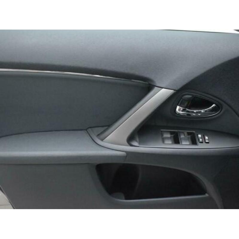 Toyota Avensis Wagon 1.8 Dynamic | Navi | Leder (bj 2014)