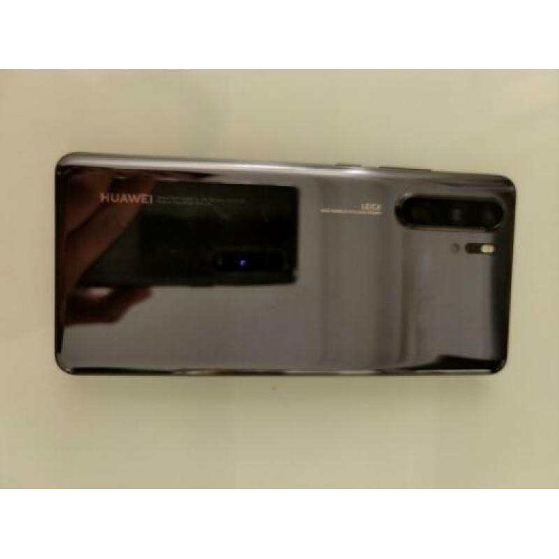 Huawei P30 Pro 256GB zwart + 40Wpowerbank+ 2officiële hoesje
