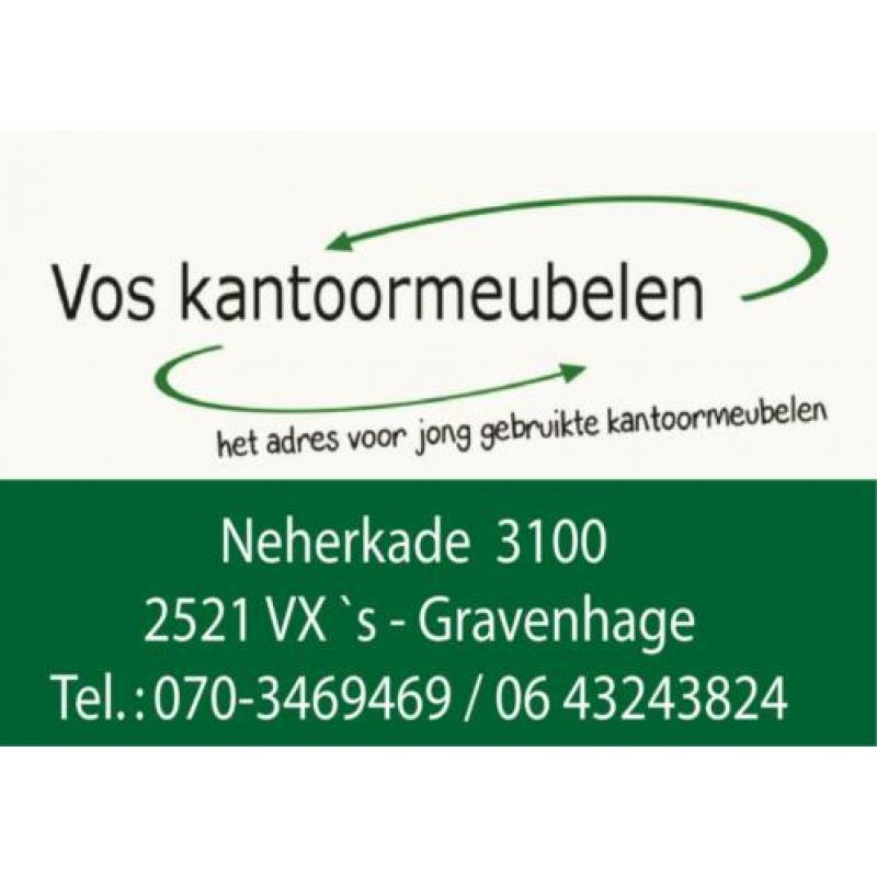 ahrend 230 nieuw gestoffeerd !