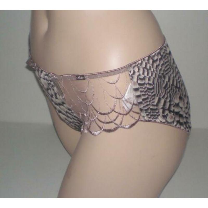 Slip maat 44