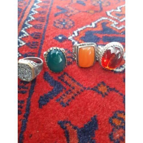 Edel steen agad turquoise.