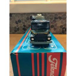 Tekno vrachtwagen 1:50, Freund