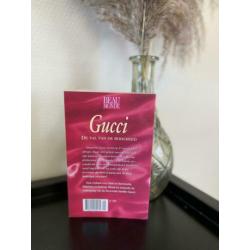 Gucci de val van de hoogmoed elise dubois