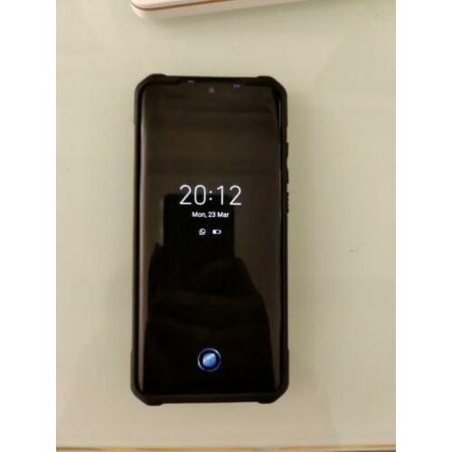 Huawei P30 Pro 256GB zwart + 40Wpowerbank+ 2officiële hoesje