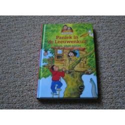 Diverse boeken van Paul van Loon