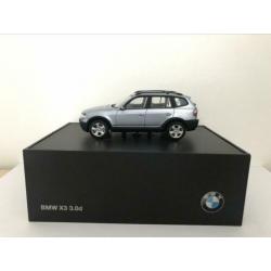 BMW X3 E83 - Kyosho